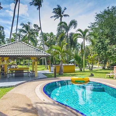 Marilyns Residential Resort Maret Exterior photo